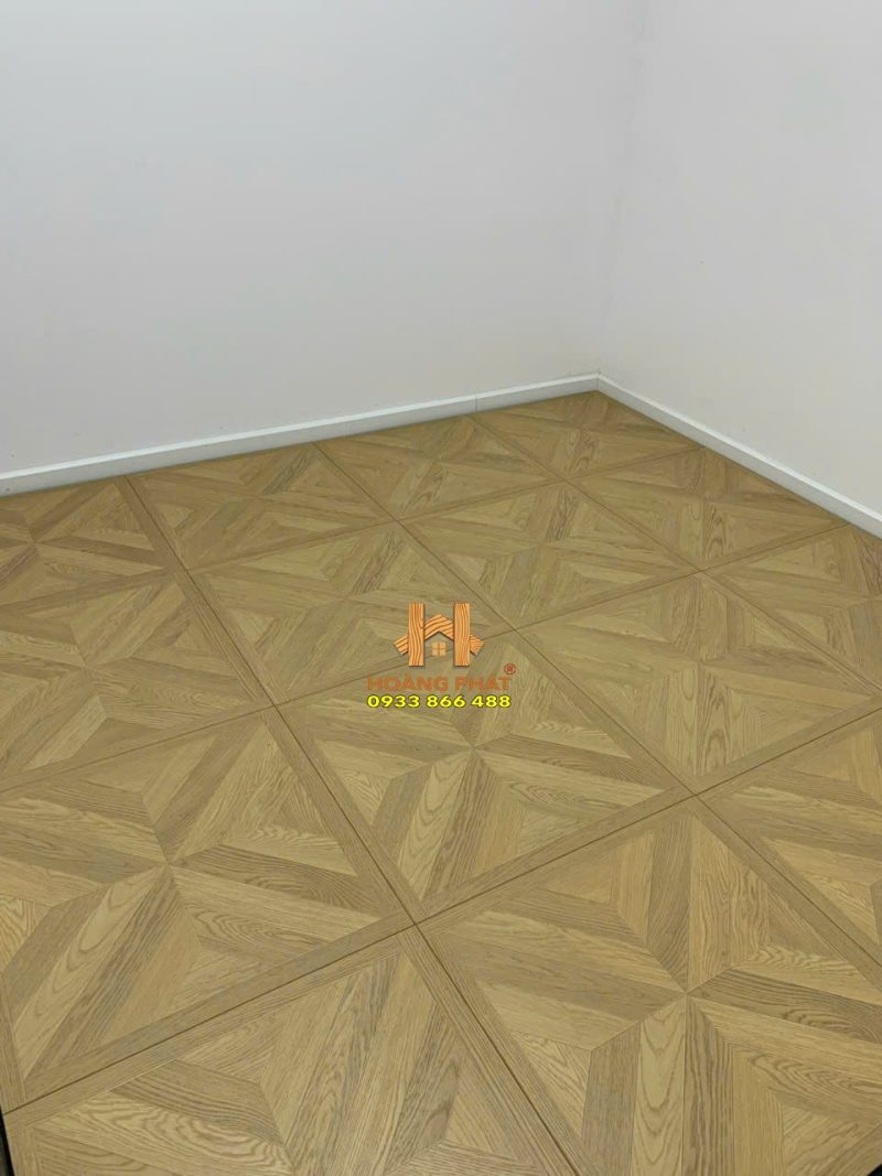 Sàn Gỗ Hoa Văn Rustic Luxury RT 5567