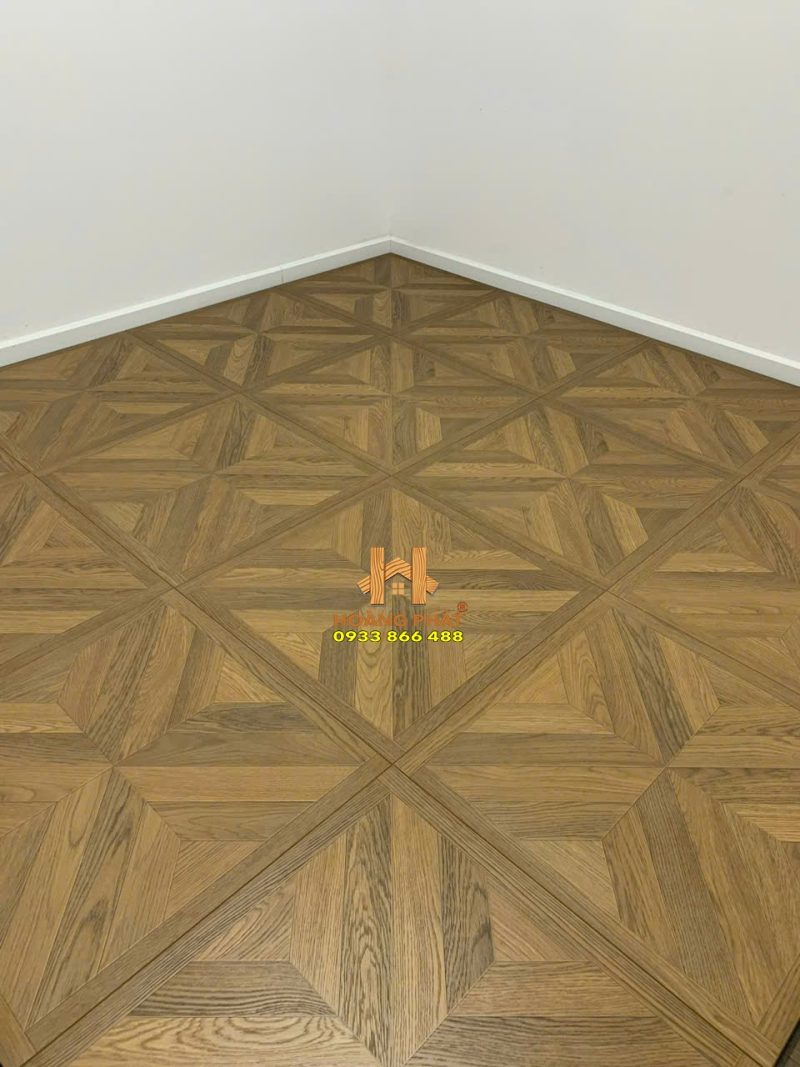 Sàn Gỗ Hoa Văn Rustic Luxury RT 5568