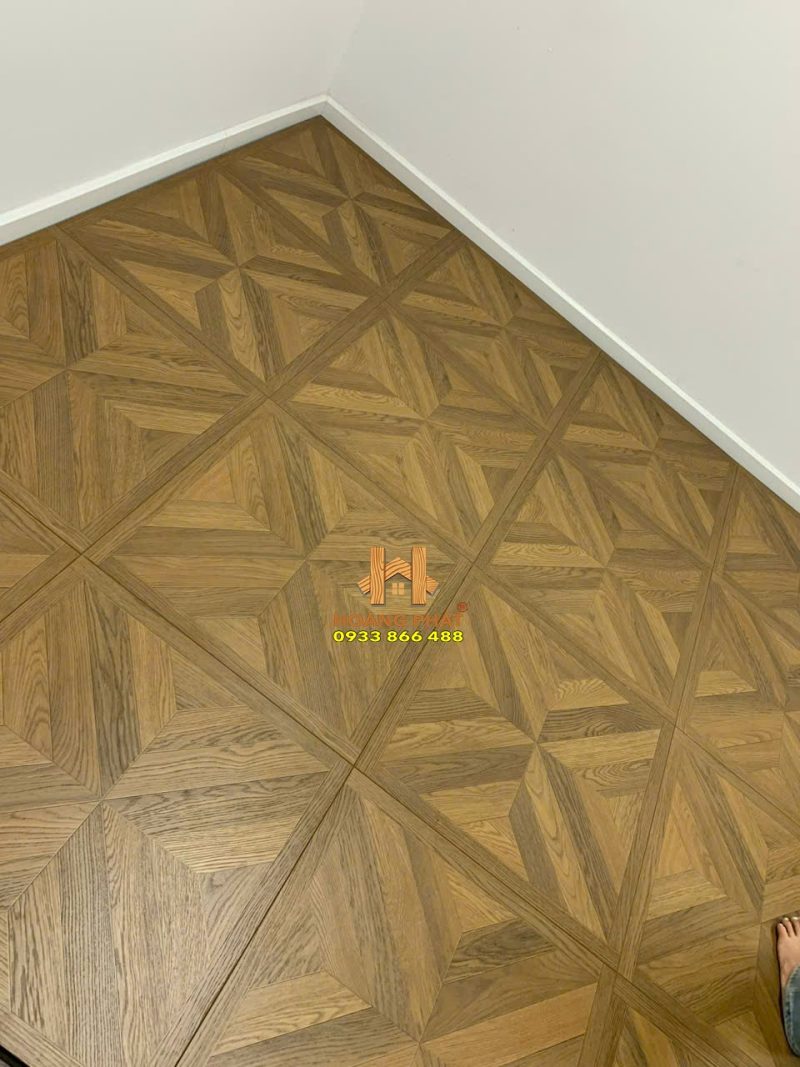 Sàn Gỗ Hoa Văn Rustic Luxury RT 5568
