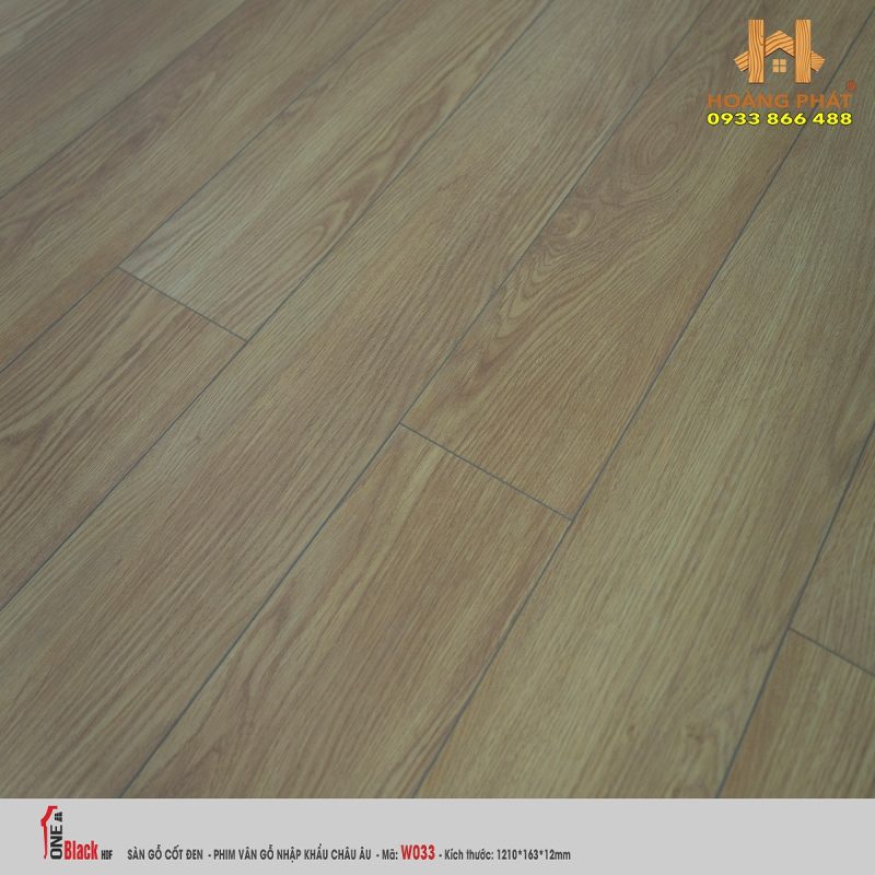 Sàn Gỗ OneBlack Cốt Đen 12mm W033
