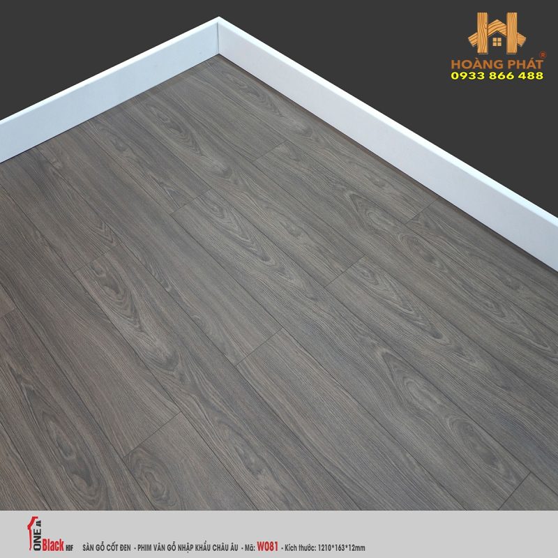 Sàn Gỗ OneBlack Cốt Đen 12mm W081