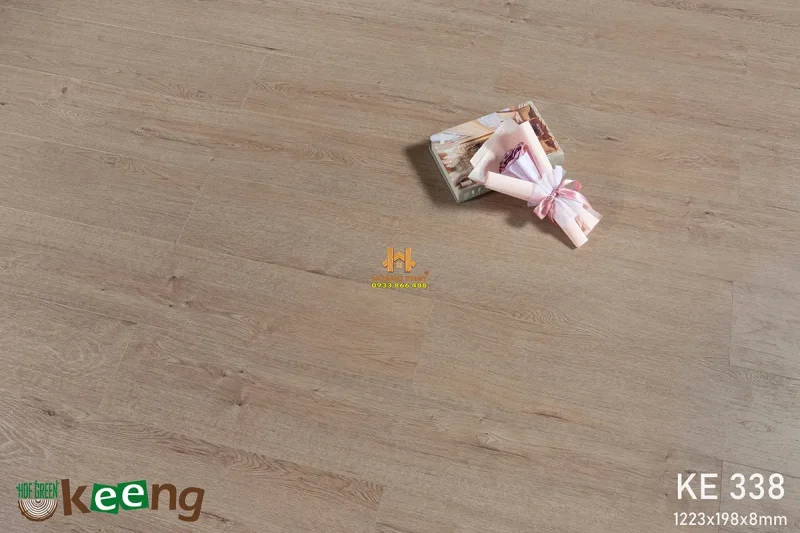 Sàn Gỗ Keeng Cốt Xanh KE338