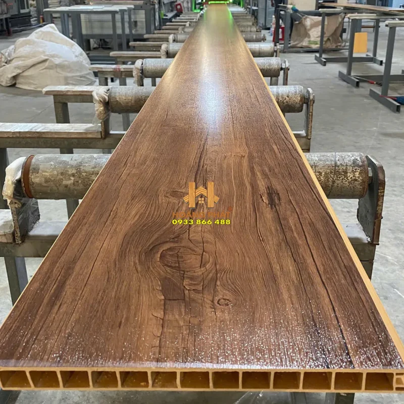 Sàn Nhựa Chịu Lực Nâu Gỗ Xám Nâu Thông Đậm