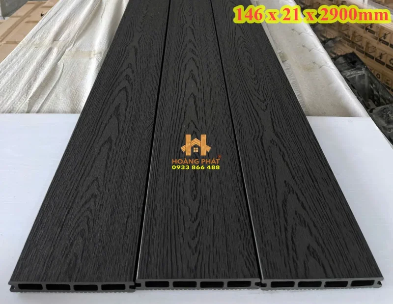 Sàn gỗ nhựa ngoài trời kt 146 x 21 x 2900mm xám đậm