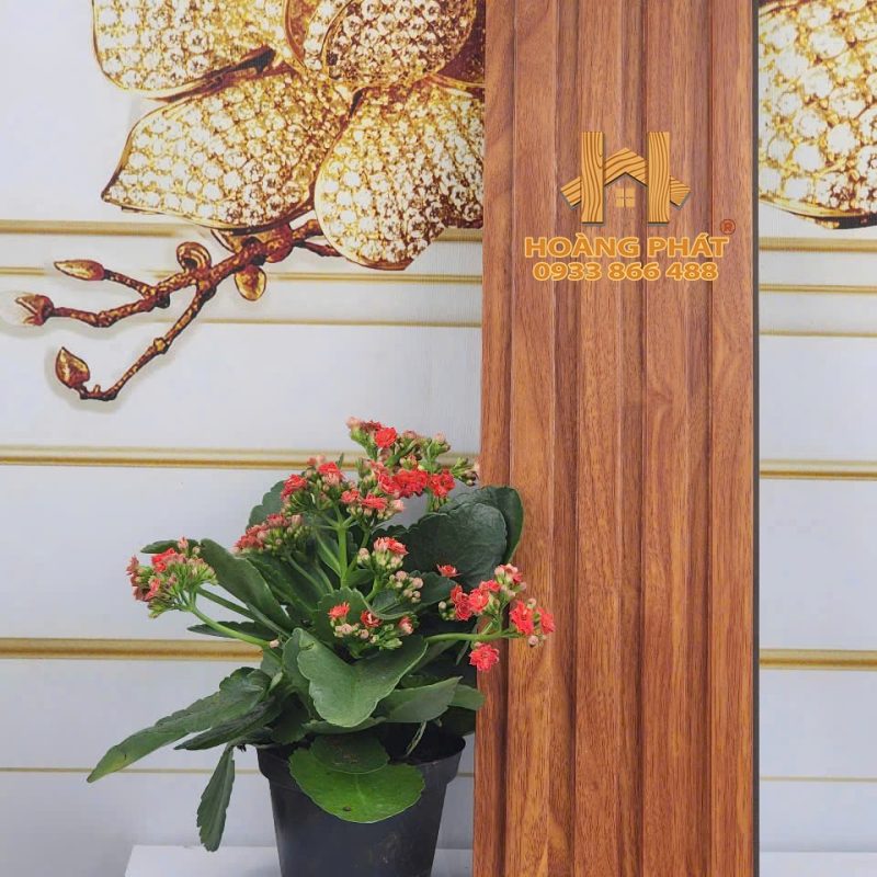 Tấm Ốp Lam 4 Sóng Cốt Xanh LX4T-005 152 x 10 x 2900mm