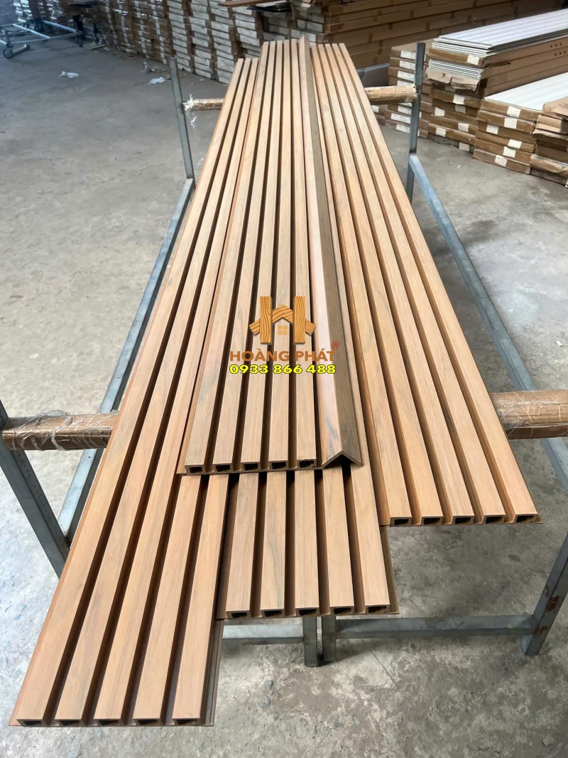 [NEW 2025] Tấm Ốp Lam Sóng Ngoài Trời Phủ Asa 175 x 20 x 2900mm