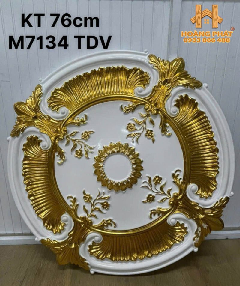 Tấm Mâm Trần PU 67cm Trắng Dát Vàng 7132