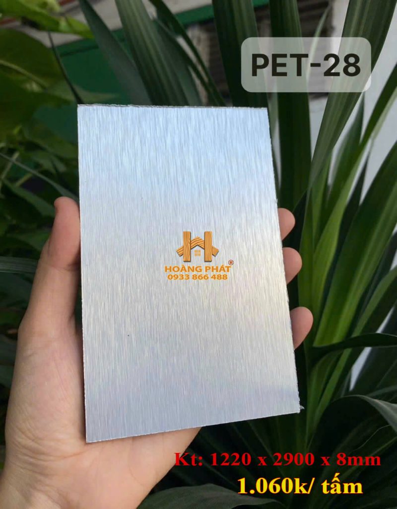 Tấm Ốp Than Tre Hoàng Phát pet28