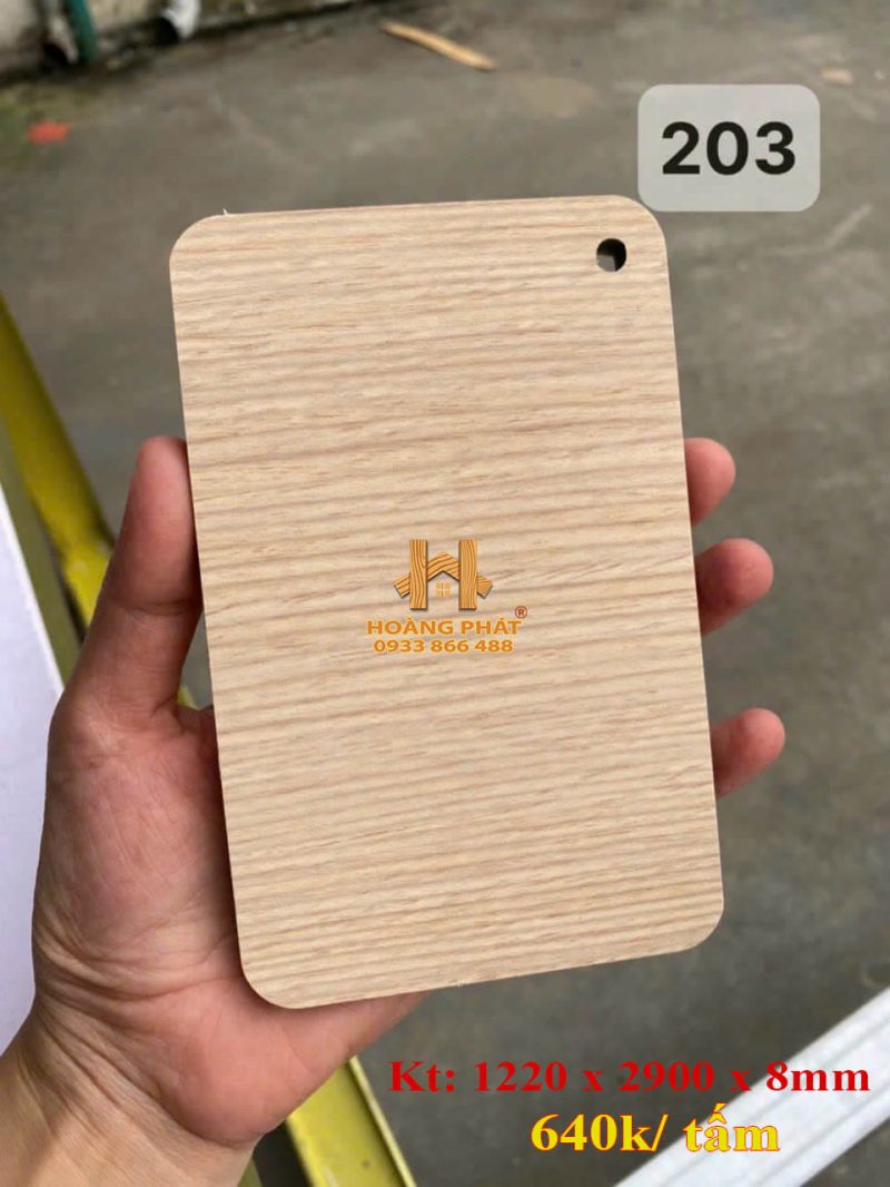Tấm Ốp Than Tre Hoàng Phát hp203