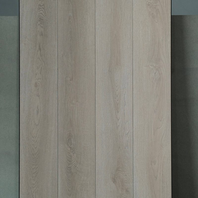 Sàn Gỗ Rita Võ Wood 15SH002-4