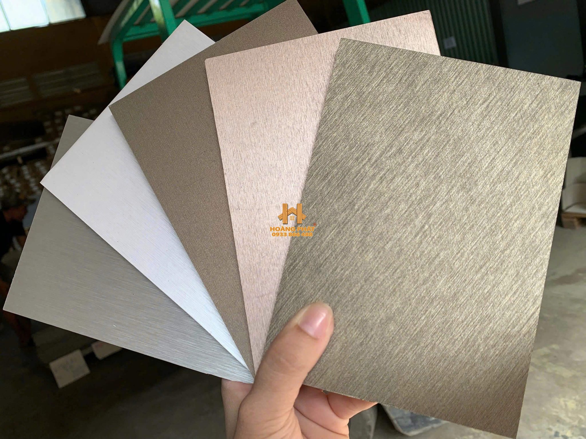 Tấm Ốp Than Tre Vân Kim Loại HP8949 - Sàn Gỗ Hoàng Phát