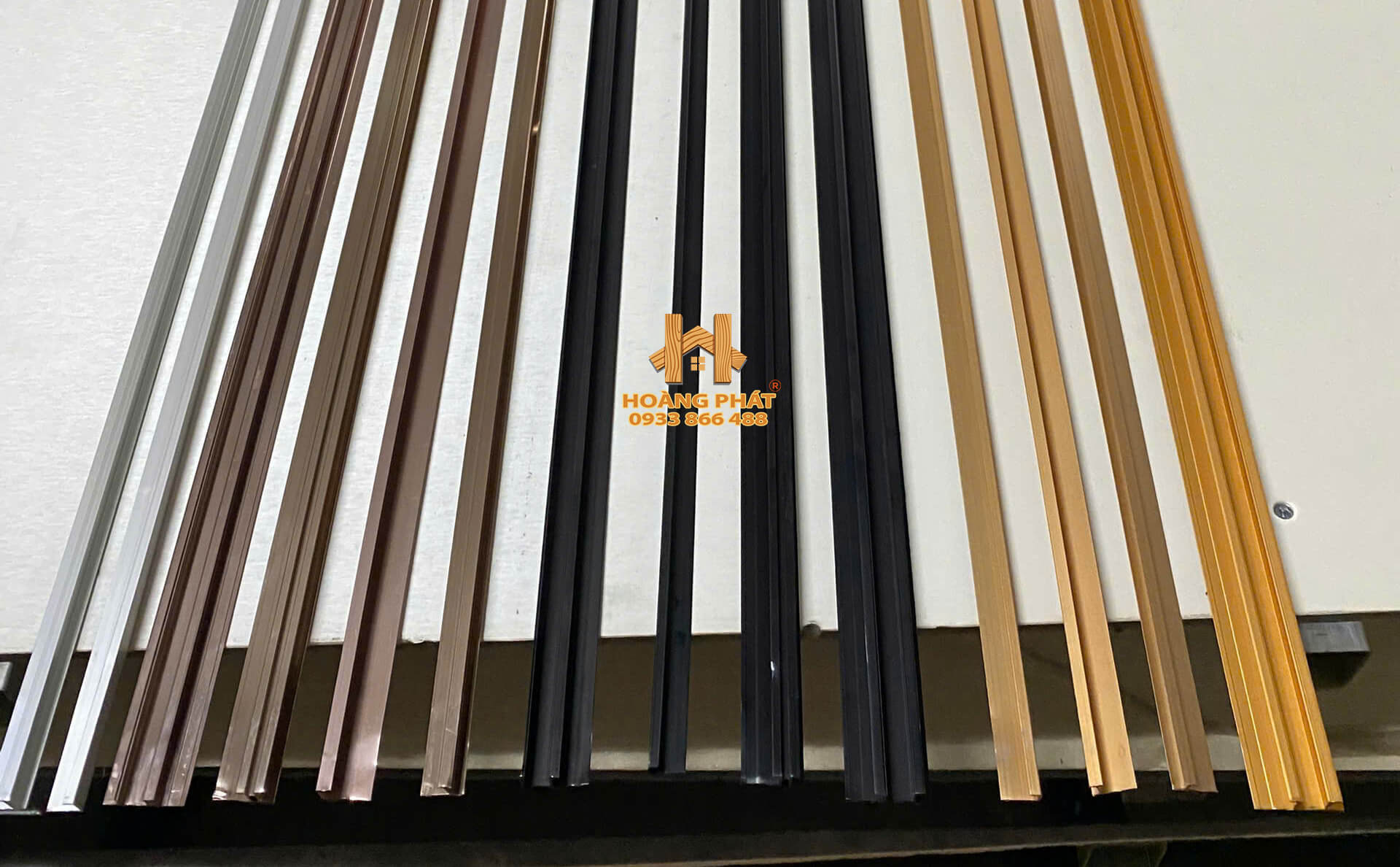 Phụ kiện tấm ốp than tre