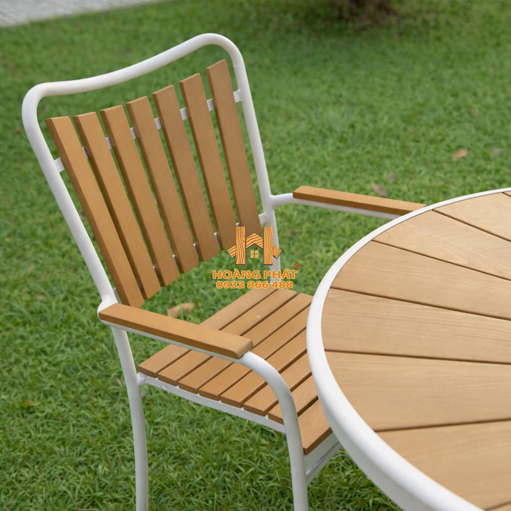 Bộ bàn ghế sân vườn, nhà hàng, cafe chất liệu Composite nan màu vànghp931 (2) Bộ Bàn Cánh Sen & 6 Ghế Nhựa Composite Sân Vườn HP931