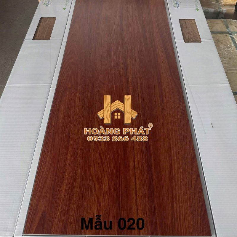 Sàn Nhựa Hèm Khóa Đế Cao Su 5mm Giá Tại Xưởng U020