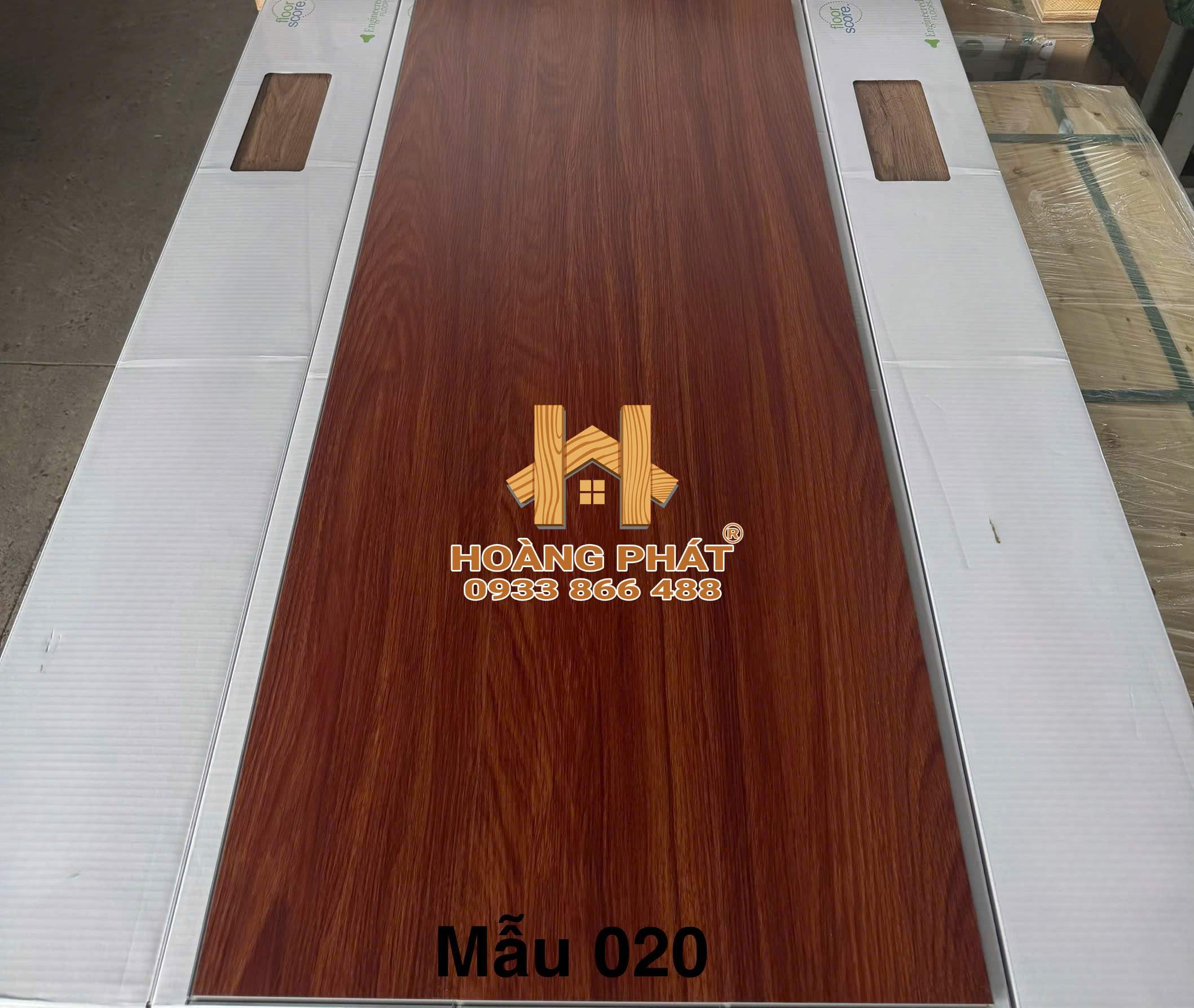 san-nhua-hem-khoa-de-cao-su-tai-kho-020 Sàn Nhựa Hèm Khóa Đế Cao Su 5mm Giá Tại Xưởng U020