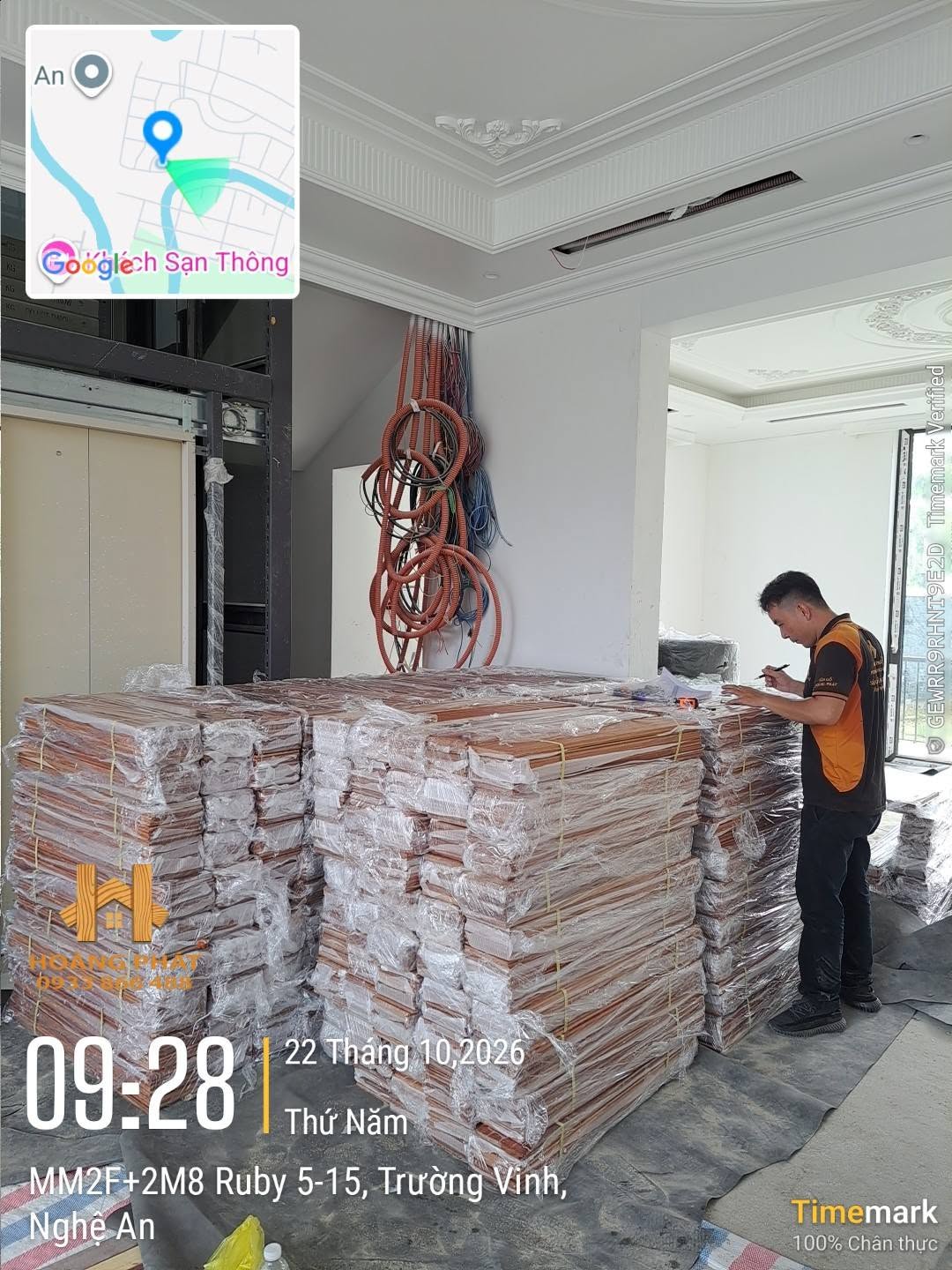 san-go-giang-huong-lao-solid-18-x-155-x-900mm-tai-nha-anh-thin-nghe-an-23 công trình sàn gỗ giáng hương lào solid tại nhà anh Thìn, Nghệ An