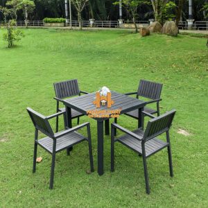 Bộ Bàn Ghế Vuông Nan Gỗ Xám Sân Vườn HP941