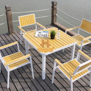 Bộ Bàn Ghế Gỗ Nhựa Mini Sân Vườn HP918