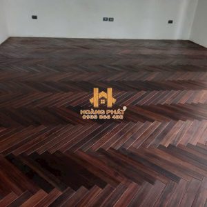 Sàn Gỗ Chiu Liu Xương Cá Lau Dầu 15 x 55 x 750mm
