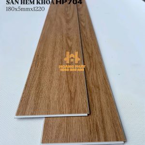 [2026] Sàn Nhựa Hèm Khóa Đế Cao Su 5mm HP704
