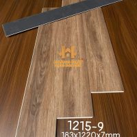 [GIẢM GIÁ] Sàn Nhựa Hoàng Phát Đế Cao Su 7mm HPAV1215