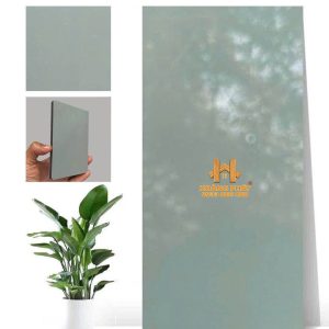 Tấm Ốp Than Tre Iwood Pet Bóng Đơn Sắc iS 10